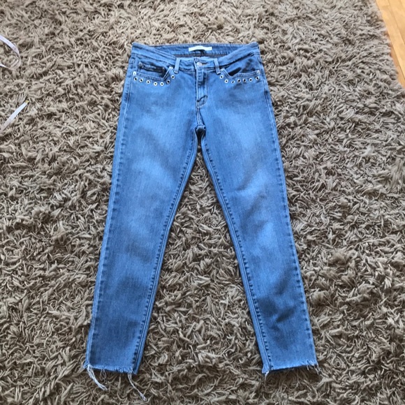 NWOT Levi’s 711 Skinny Jeans - Picture 4 of 9